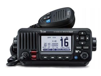 ICOM VHF marine transceiver with GPS Receiver - IC-M424G